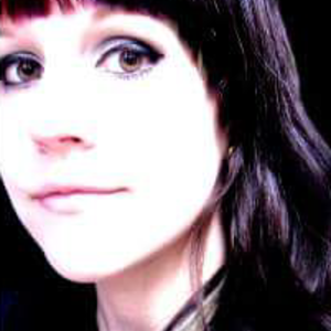 JulieHamilton-4's avatar